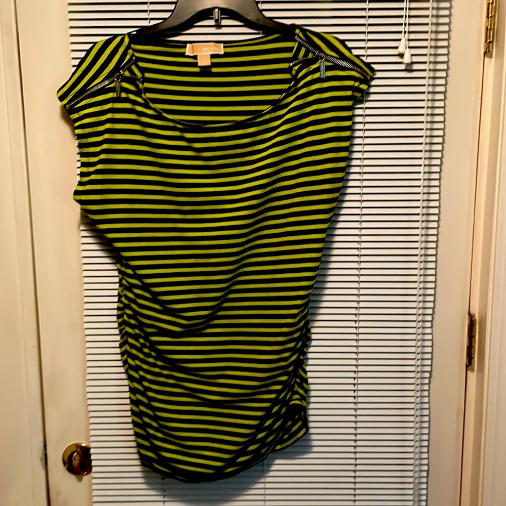 Green and black top
